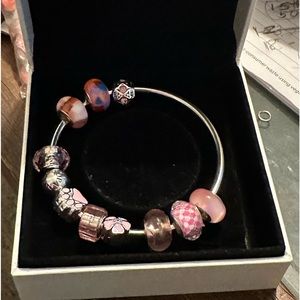 Pandora bangle size 7.5 with box included